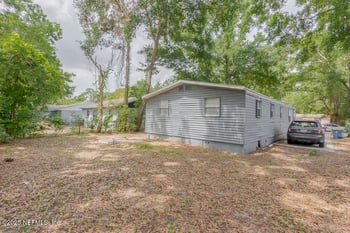 9042 7th Ave, Jacksonville, FL 32208