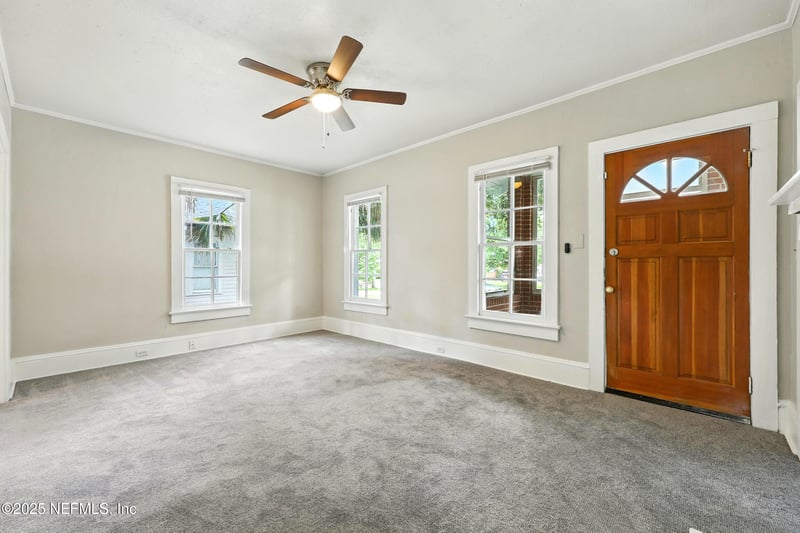 2858 Downing St, Jacksonville, FL 32205