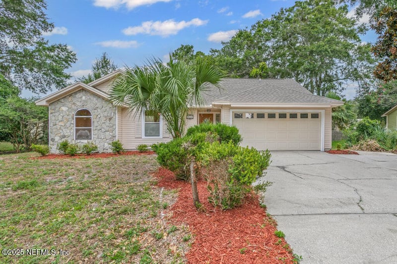 2361 Cashen Wood Dr, Fernandina Beach, FL 32034