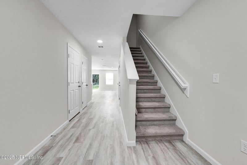 1128 Comanche St, Jacksonville, FL 32205