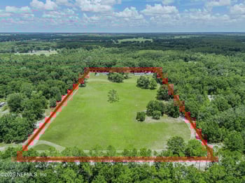 261 Beyond Ct, Lake, FL 32024