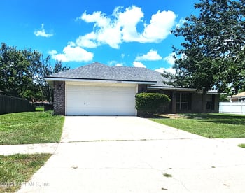 1254 Mcgirts Creek Dr, Jacksonville, FL 32221