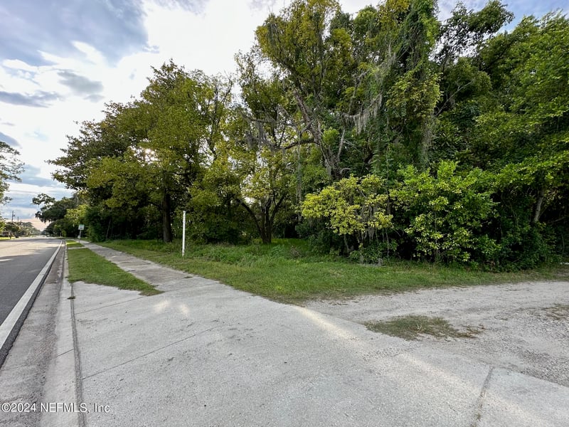 661 Madison St, Starke, FL 32091