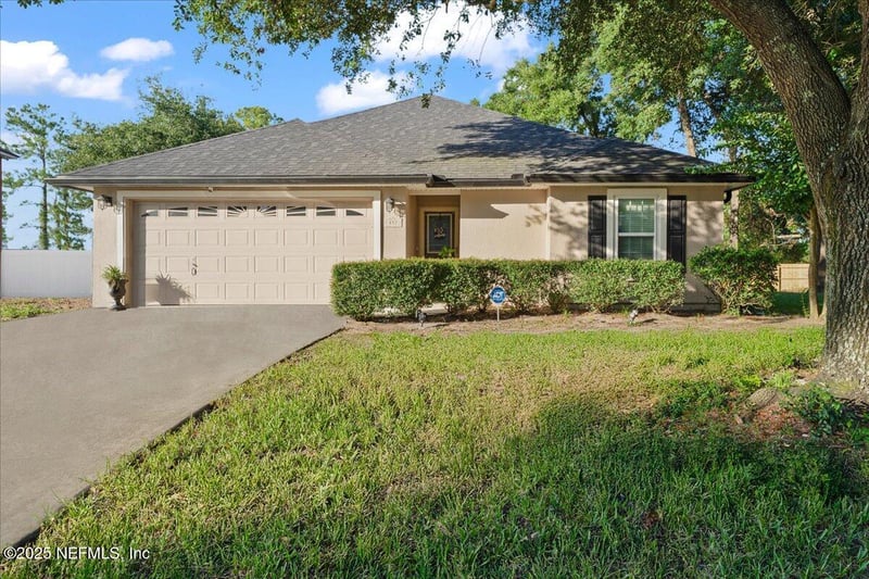 857 Pine Moss Rd, Jacksonville, FL 32218