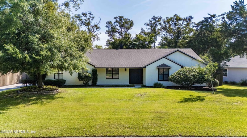 2822 Circle Ridge Dr, Orange Park, FL 32065