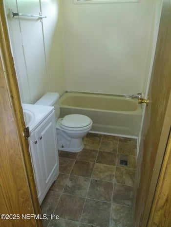 9626 Mcdaniels Dr, Jacksonville, FL 32210