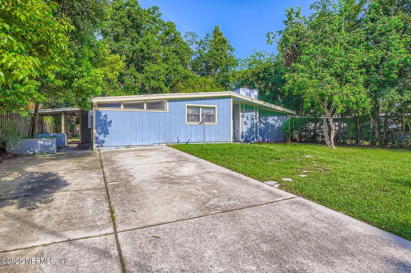 794 La Marche Dr, Jacksonville, FL 32205