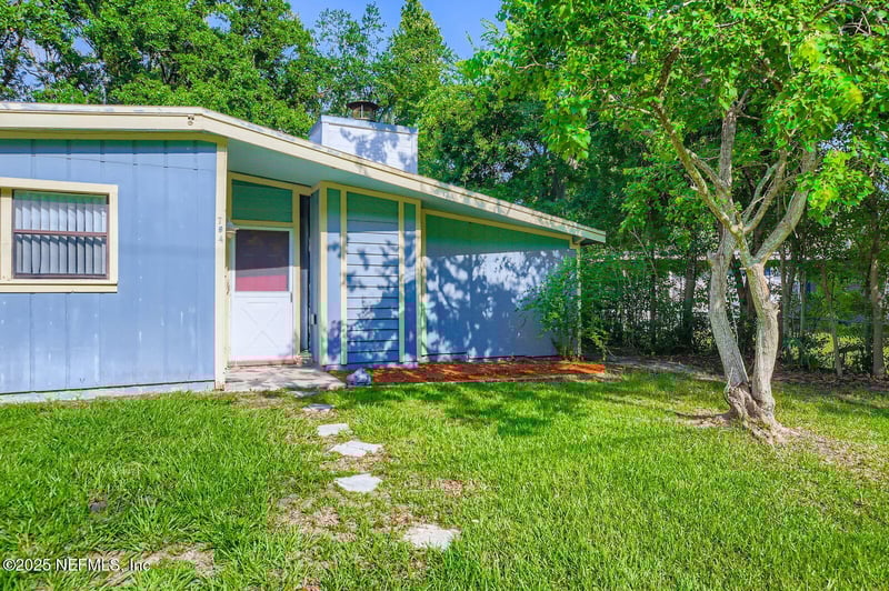 794 La Marche Dr, Jacksonville, FL 32205