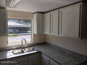 9607 Mcdaniel Dr, Jacksonville, FL 32210