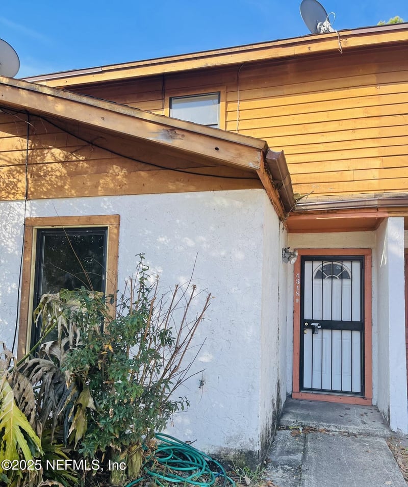 4318 Melissa Ct, Jacksonville, FL 32210