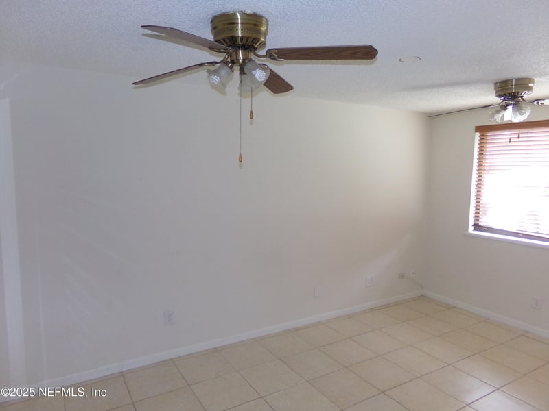 329 Canis Dr, Orange Park, FL 32073