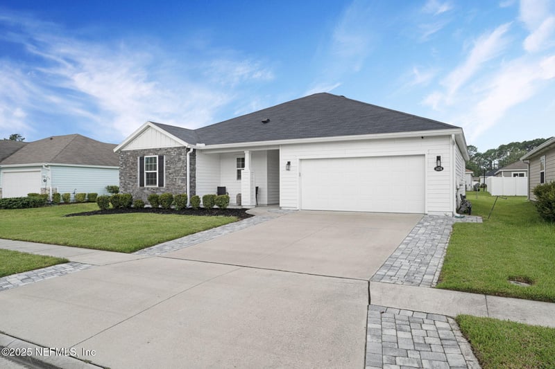 1474 Knudson Dr, Jacksonville, FL 32221