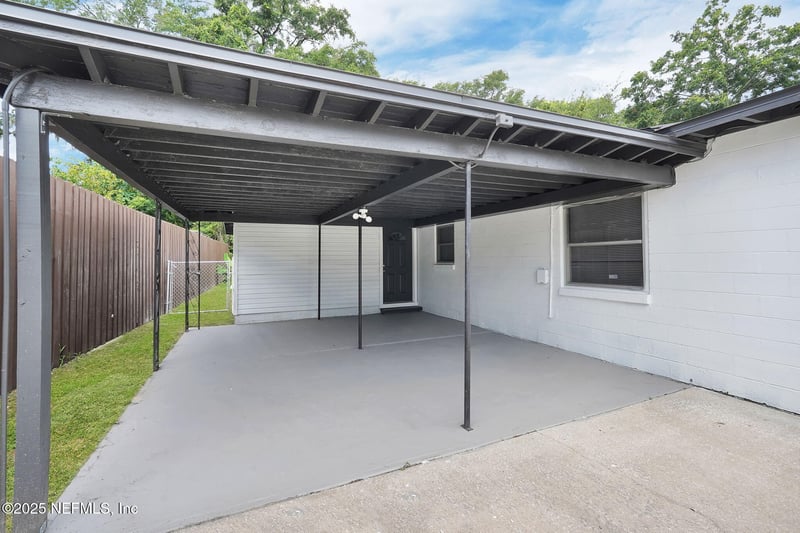 1916 University Blvd, Jacksonville, FL 32211