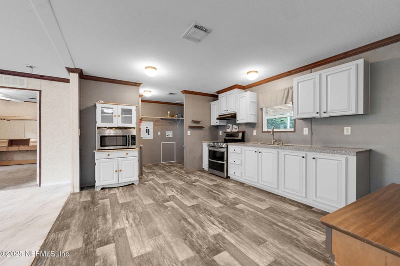 13342 Grover Rd, Jacksonville, FL 32226