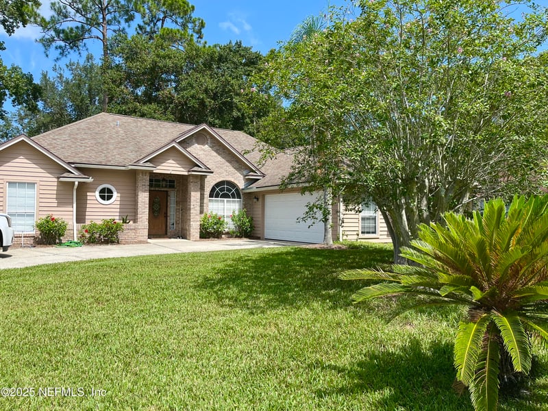 629 Hummingbird Ct, Jacksonville, FL 32259