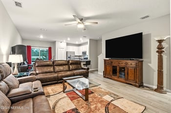 1330 Salt Ridge Ave, Jacksonville, FL 32218