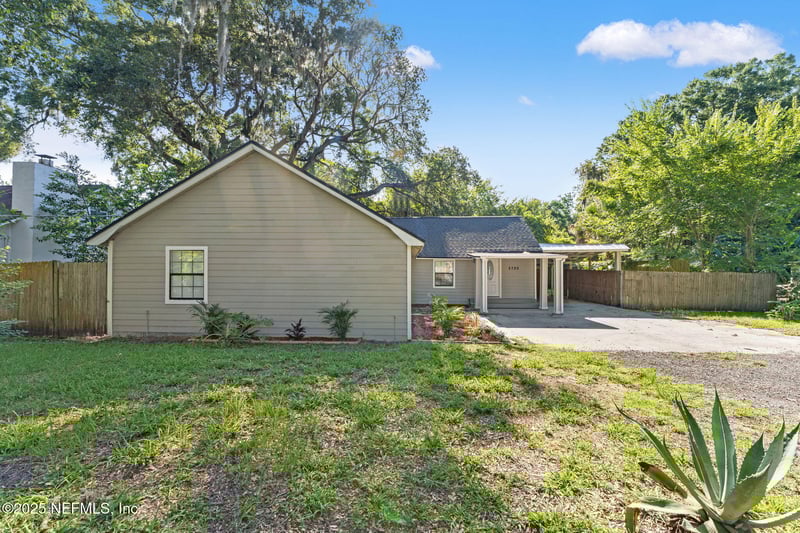 2788 Usina St, St Augustine, FL 32084