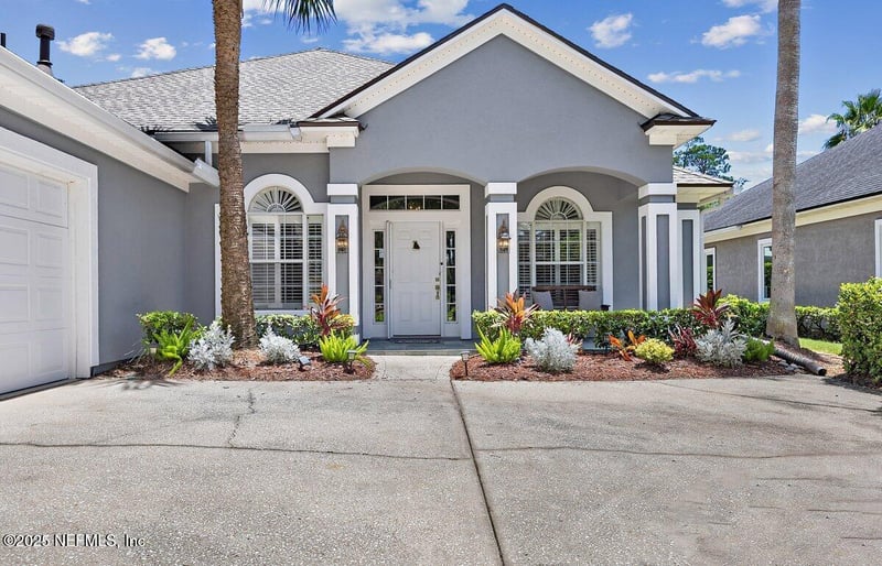 1265 Queens Island Ct, Jacksonville, FL 32225