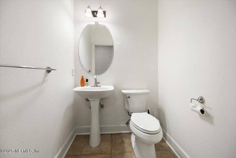 4480 Deerwood Lake Pw #422, Jacksonville, FL 32216