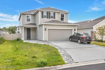 136 Peace River Rd, St Johns, FL 32259