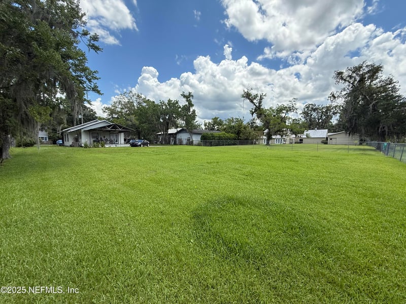 45343 Green Ave, Callahan, FL 32011