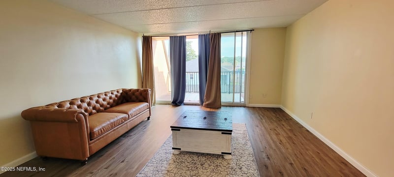 3401 Townsend Blvd #314, Jacksonville, FL 32277