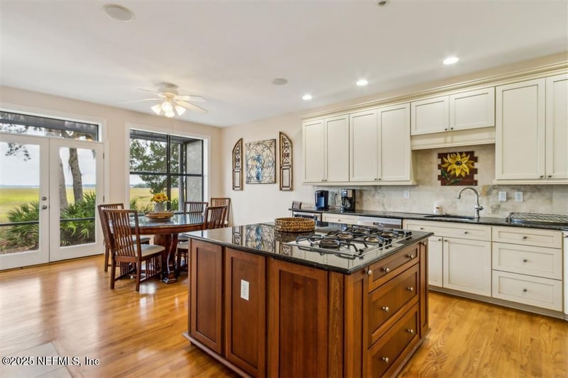 3119 Sea Marsh Rd, Fernandina Beach, FL 32034