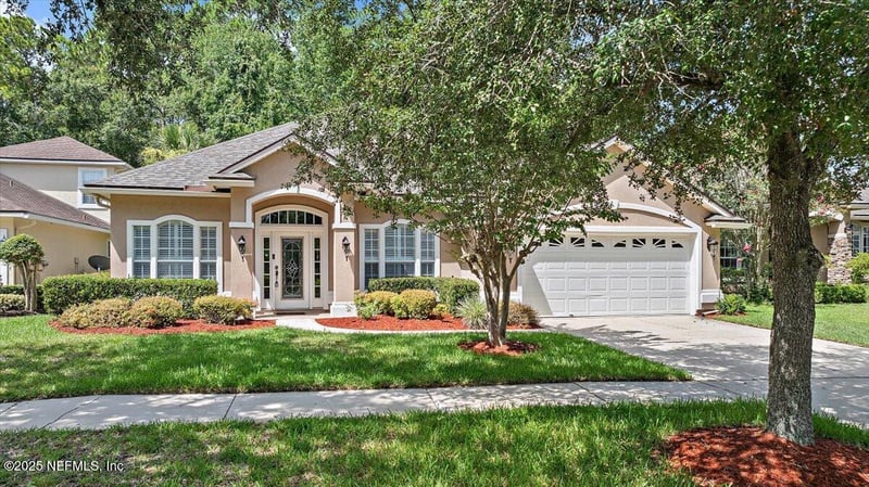 1484 Barrington Cir, St Augustine, FL 32092