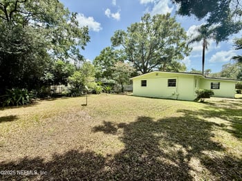 6715 Cotton Tail Ln, Jacksonville, FL 32210