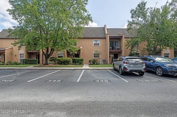 346 Raleigh Rd #346, Jacksonville, FL 32225