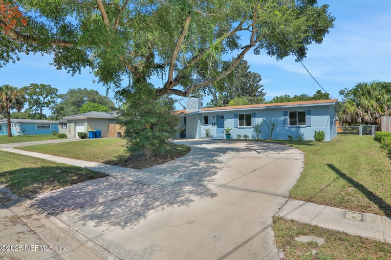 3849 Rogero Rd, Jacksonville, FL 32277