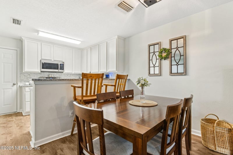 1039 Black Cherry Dr, St Johns, FL 32259