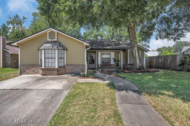 11518 Silk Oak Ln, Jacksonville, FL 32223