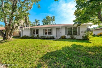 11631 East Ride Dr, Jacksonville, FL 32223