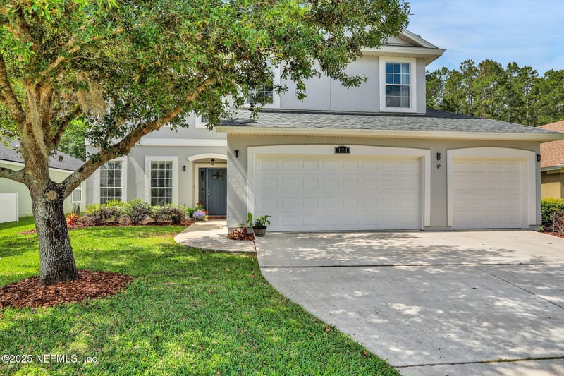 121 Mahogany Bay Dr, Jacksonville, FL 32259