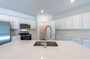 2277 Setting Sun Way, Green Cove Springs, FL 32043