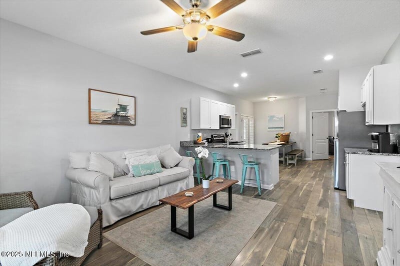 616 16th St, St Augustine, FL 32080