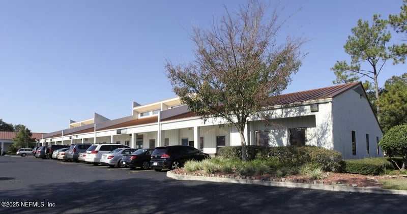 2120 Corporate Square Blvd #18, Jacksonville, FL 32216