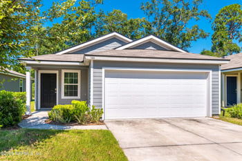 5864 Calvary Dr, Jacksonville, FL 32244