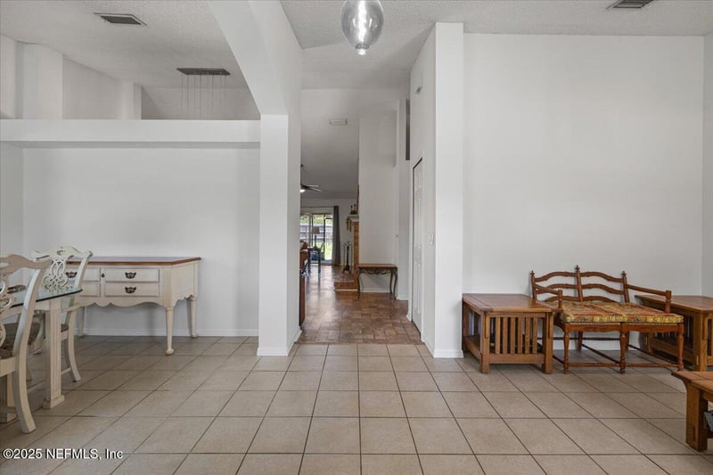 1793 Chandelier Cir, Jacksonville, FL 32225