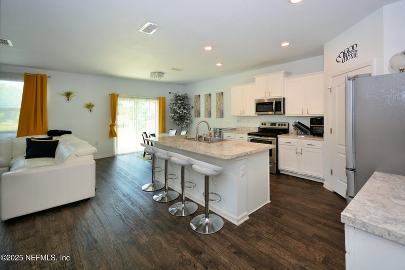 7161 Boone Hall Ct, Jacksonville, FL 32220