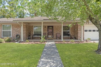 3444 Chrysler Dr, Jacksonville, FL 32257