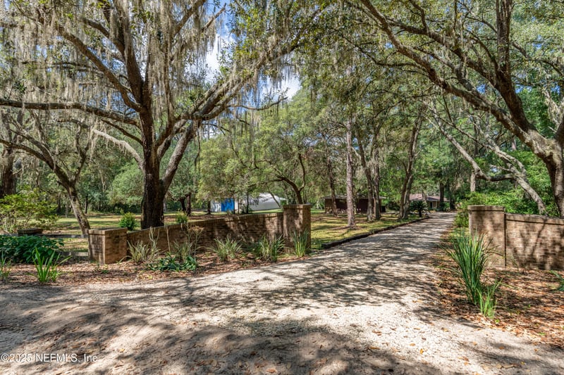 8048 County Line Rd, Melrose, FL 32666