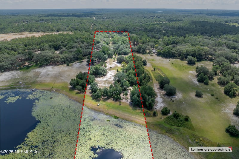 8048 County Line Rd, Melrose, FL 32666