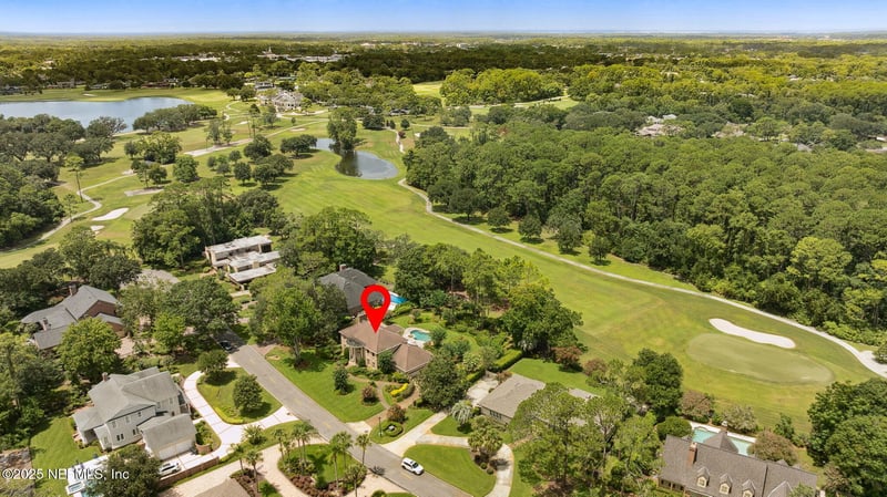 7838 Woodsdale Ln, Jacksonville, FL 32256