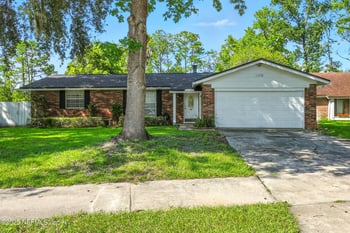 11599 Lake Ride Dr, Jacksonville, FL 32223