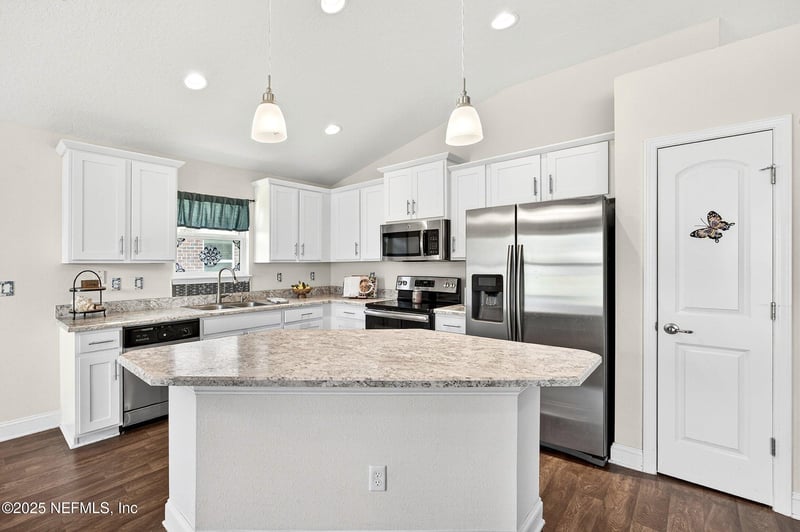 12272 Cadley Cir, Jacksonville, FL 32219