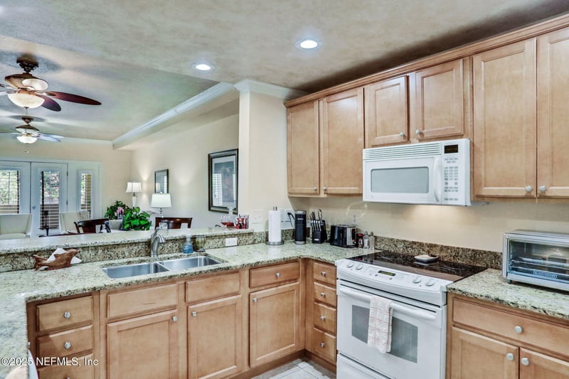 200 Bella Harbor Ct #105, Palm Coast, FL 32137