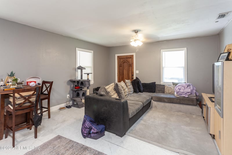 936 Saranac St, Jacksonville, FL 32254