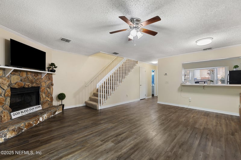 5626 Bryner Dr, Jacksonville, FL 32244